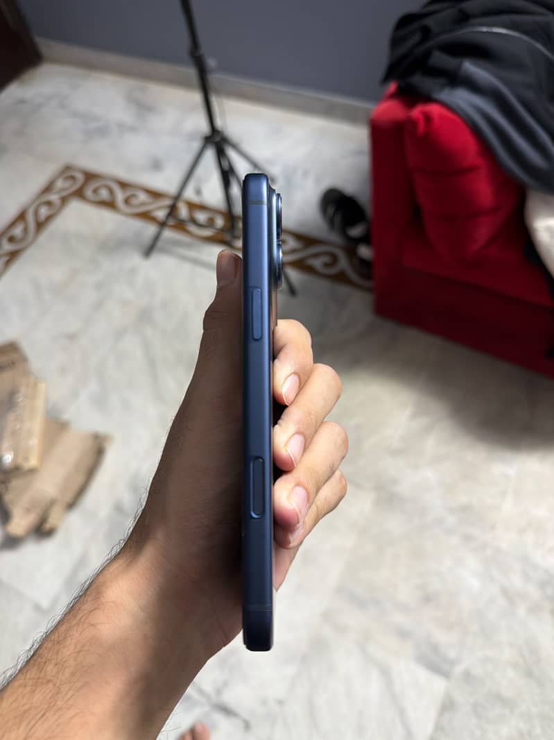 Apple iPhone 17 Pro Max 1