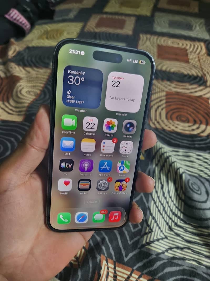 Apple iPhone 14 Pro 2