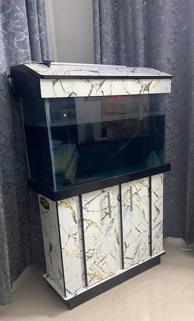 2.5 ft aquarium new