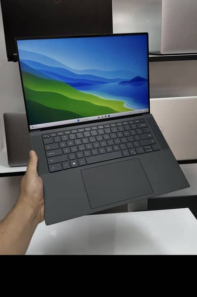 Dell persion 5560 i7.11thH processor profession series
