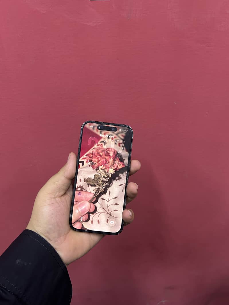 Apple iPhone 14 Pro 0