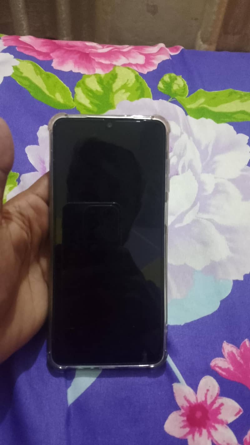 Realme C61 1