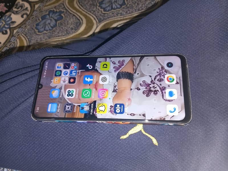 Realme C61 3