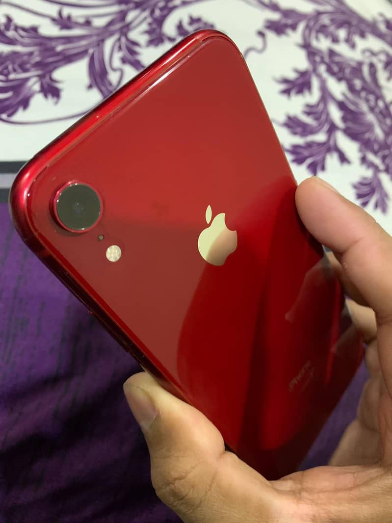 Apple iPhone XR 0