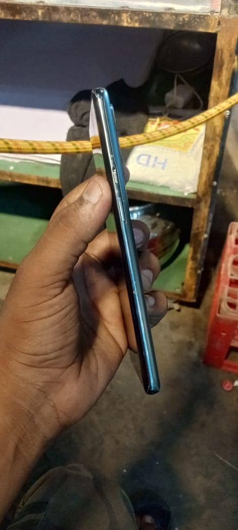 One Plus 9 Pro 14