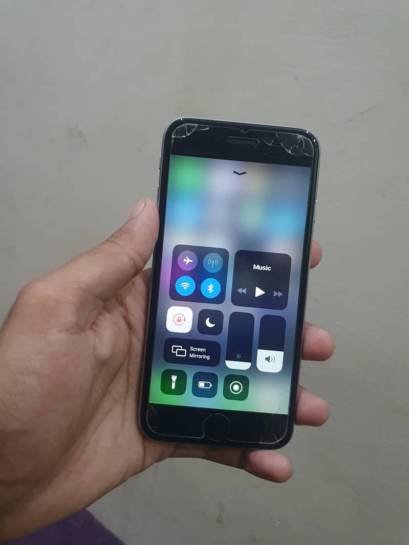 iPhone 6 4