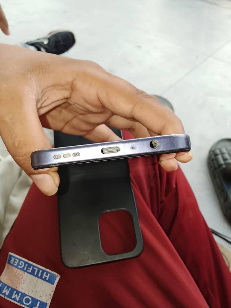 OPPO A6 2