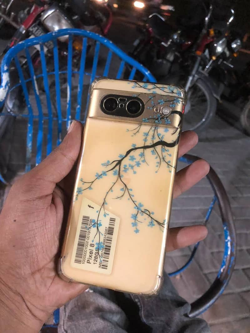 Google Pixel 8 3