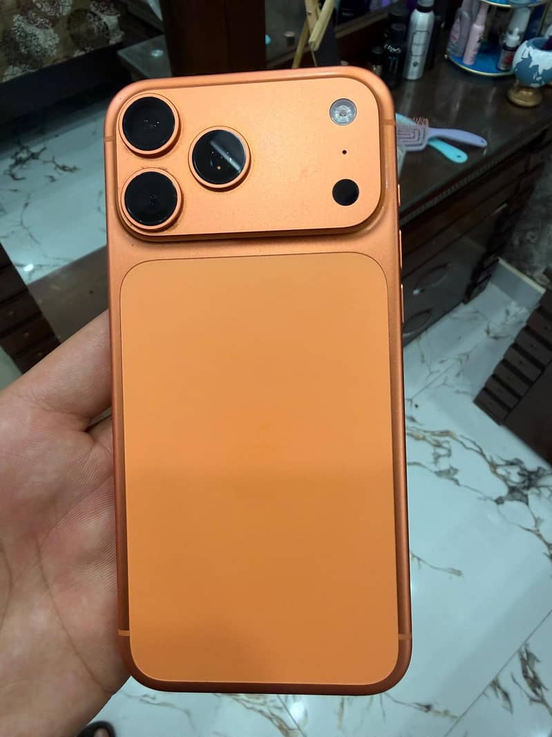 Apple iPhone 17 Pro Max 0