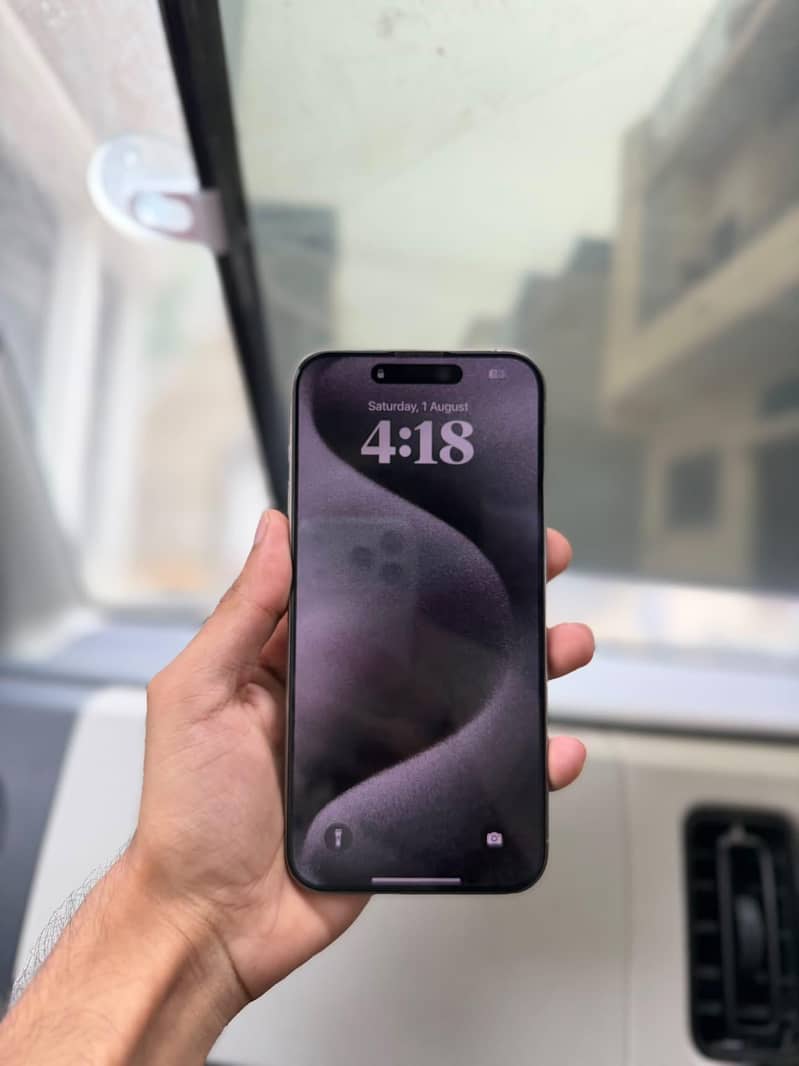 Apple iPhone 15 Pro Max 2