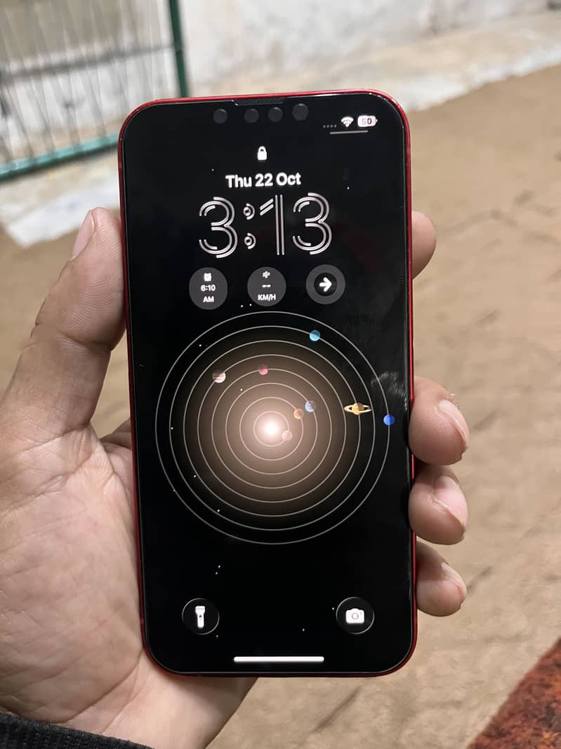 Apple iPhone 13 1