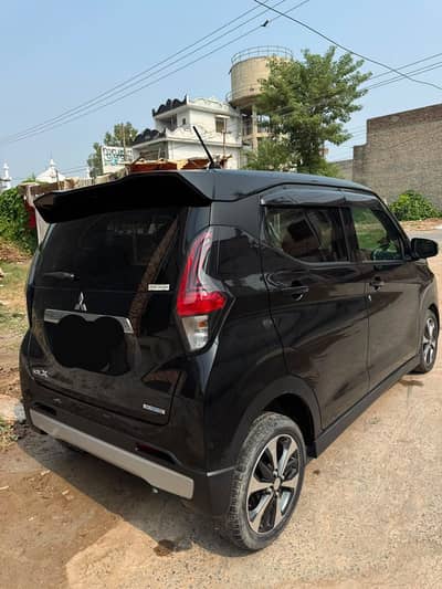 Mitsubishi Ek Sport 2022