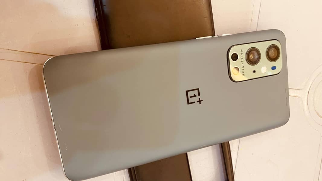 One Plus 9 Pro 3