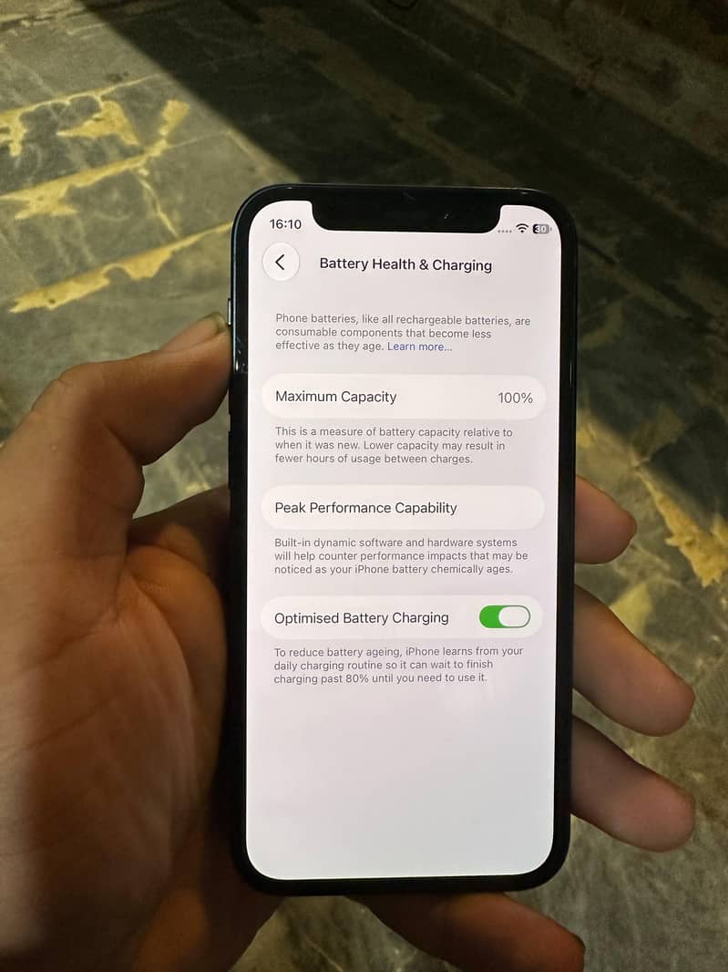 Apple iPhone 12 mini 3