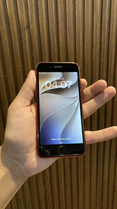 Apple iPhone SE