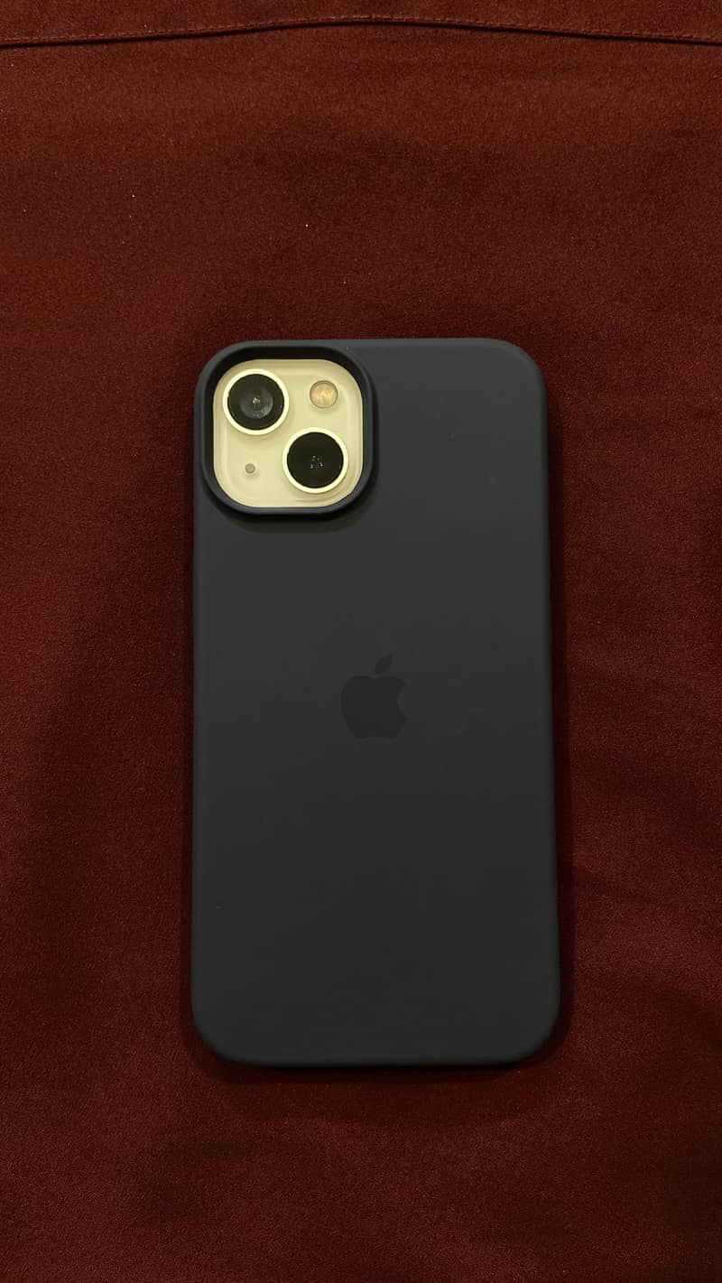 Apple iPhone 13 1