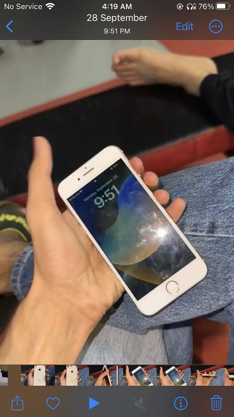 Apple iPhone 8 1