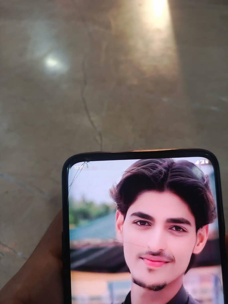 One Plus 7T Pro 6