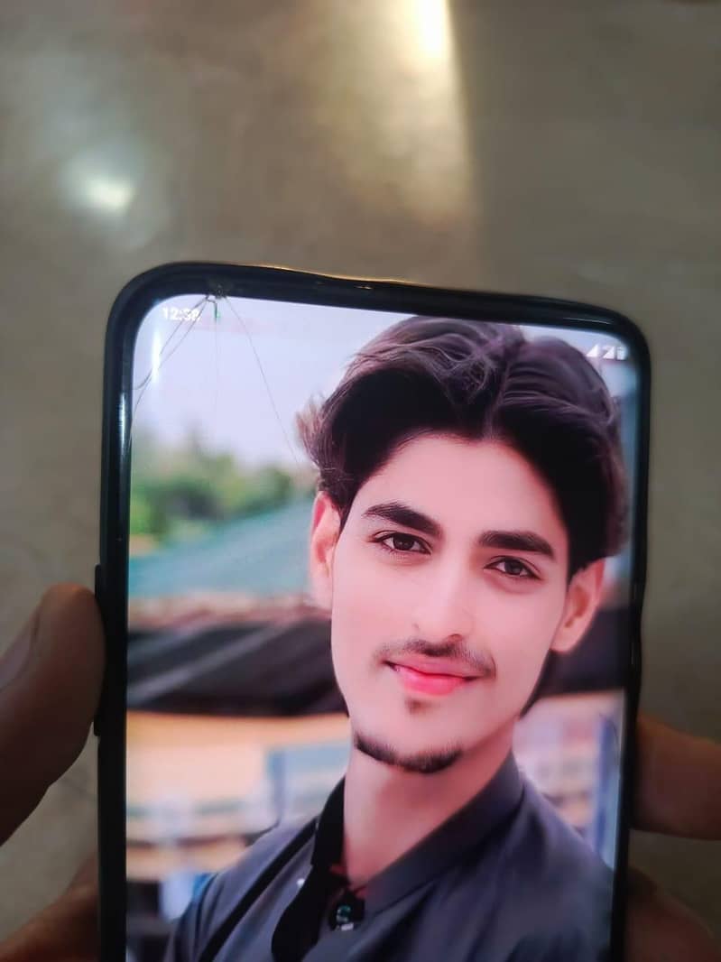 One Plus 7T Pro 7