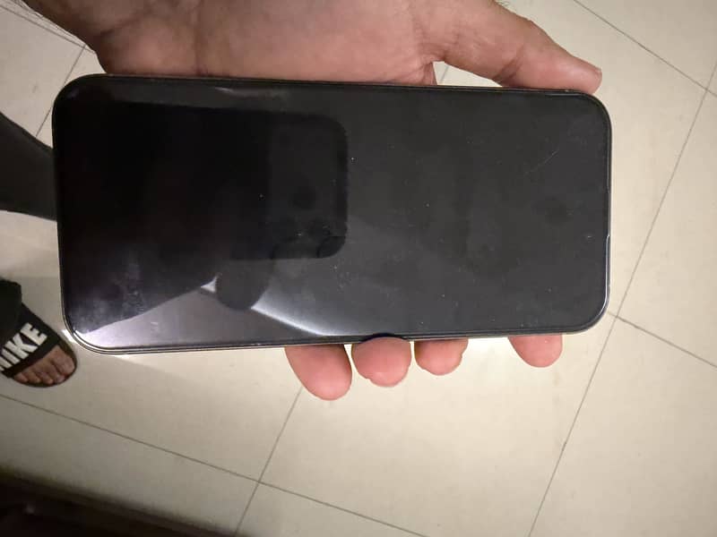 Apple iPhone 16 Pro Max 7