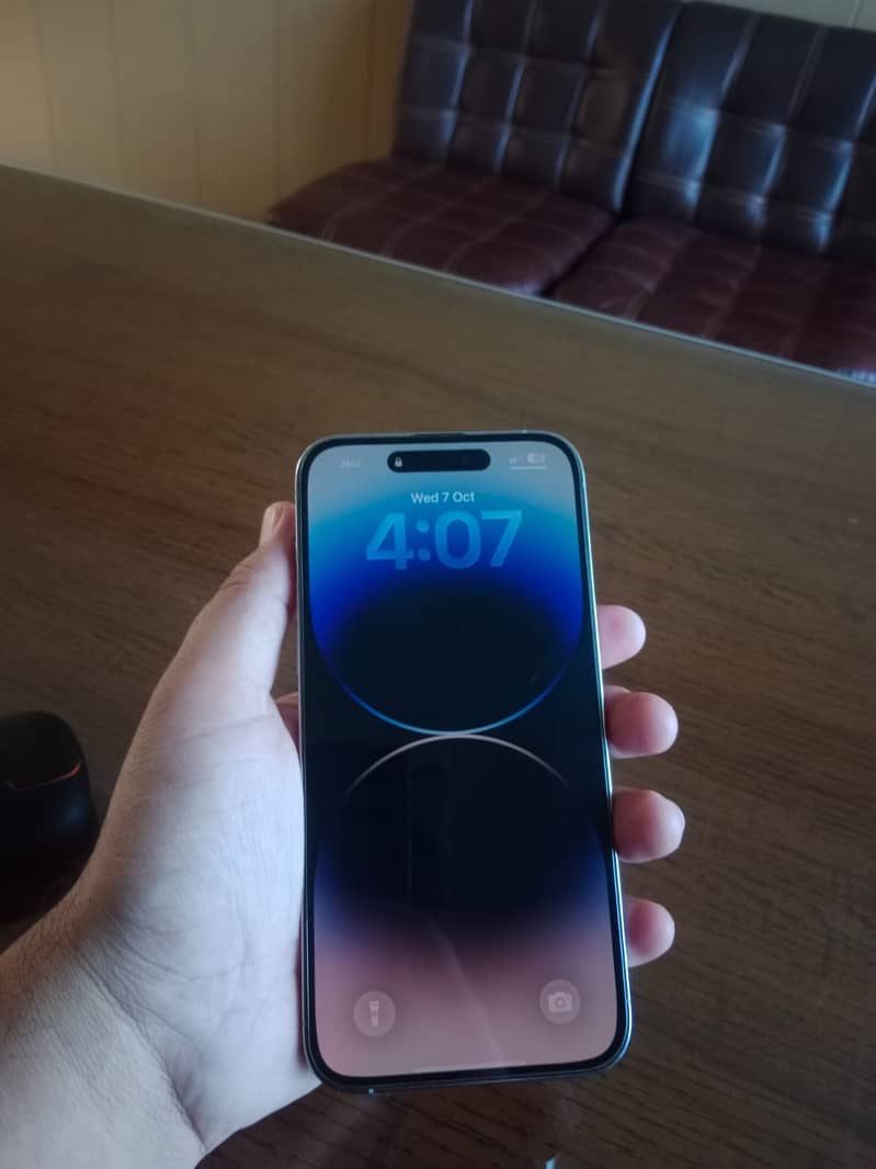 Apple iPhone 14 Pro Max with box 4