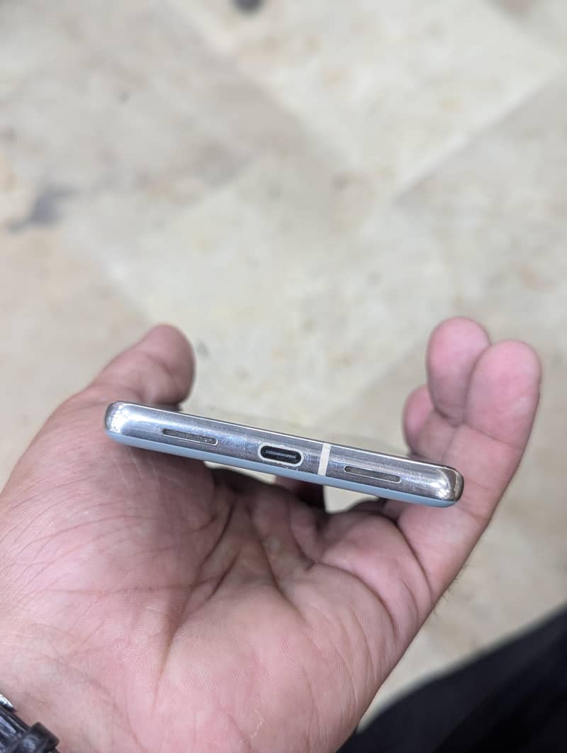Google Pixel 7 Pro 4