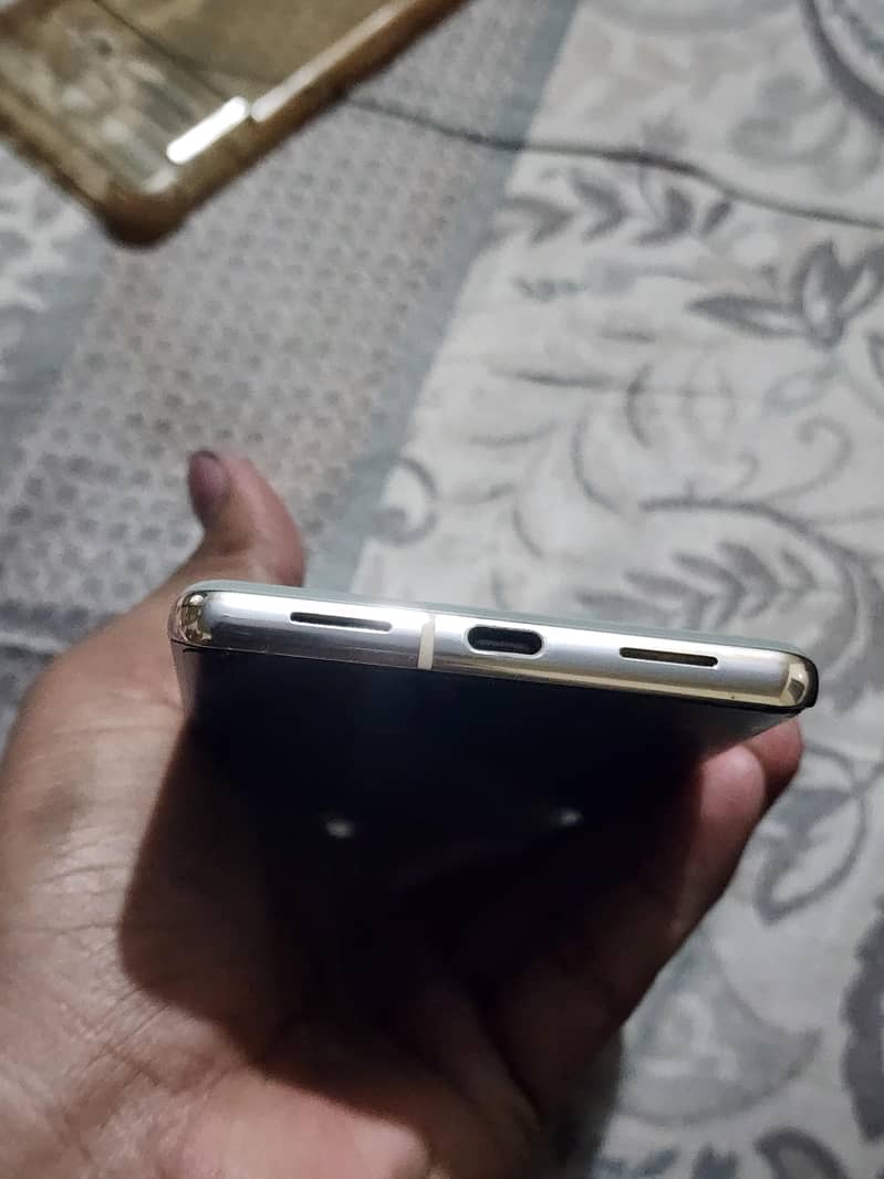 Google Pixel 7 Pro 4