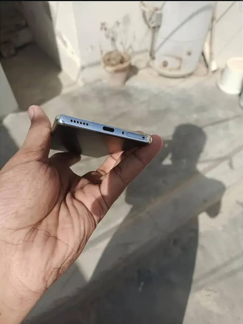 Tecno CAMON 40 Pro 2