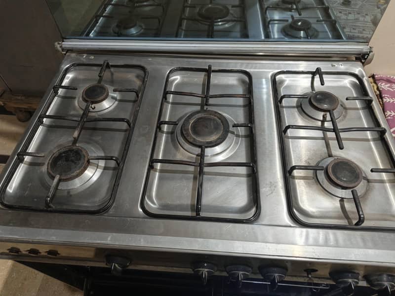 Cooking Range / Stove 2
