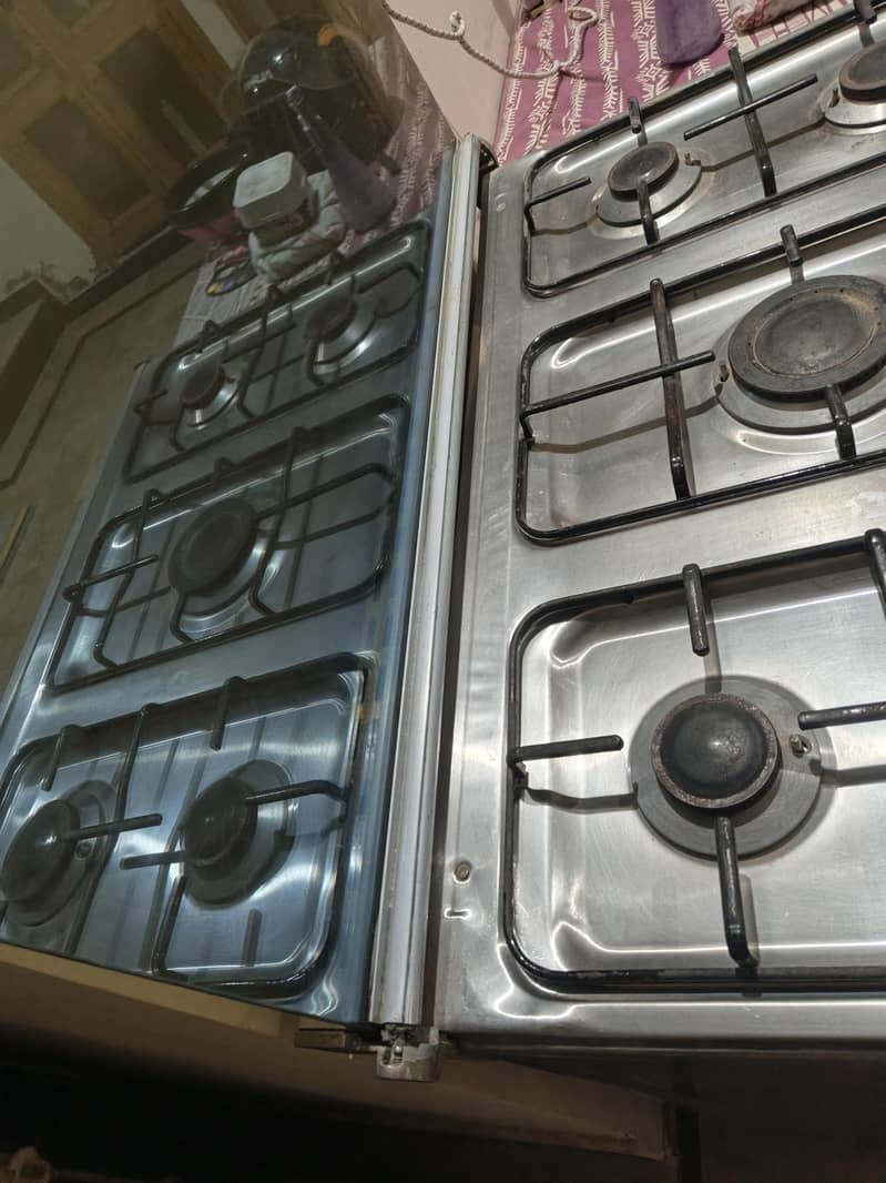 Cooking Range / Stove 3