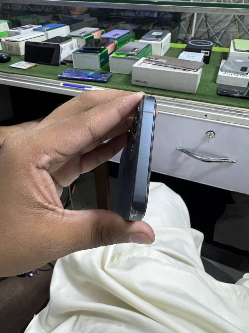 Apple iPhone 12 Pro 8