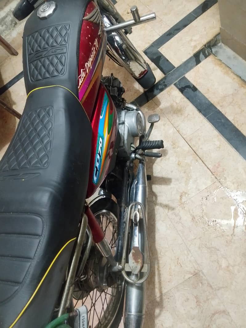 Honda cd70 5