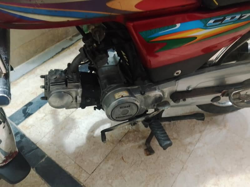 Honda cd70 8