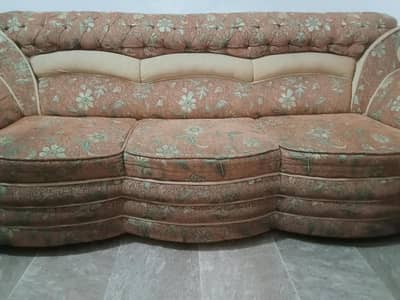 sofa set and 2 chairs