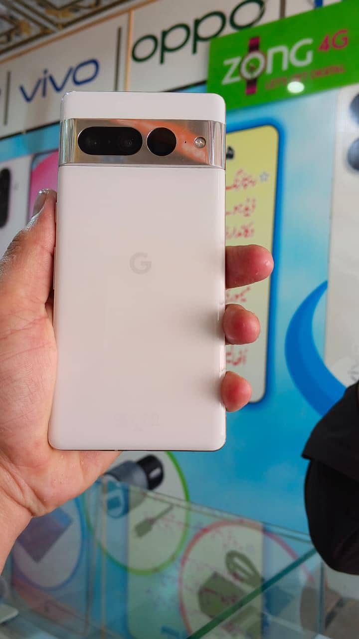 Google Pixel 7 Pro 0
