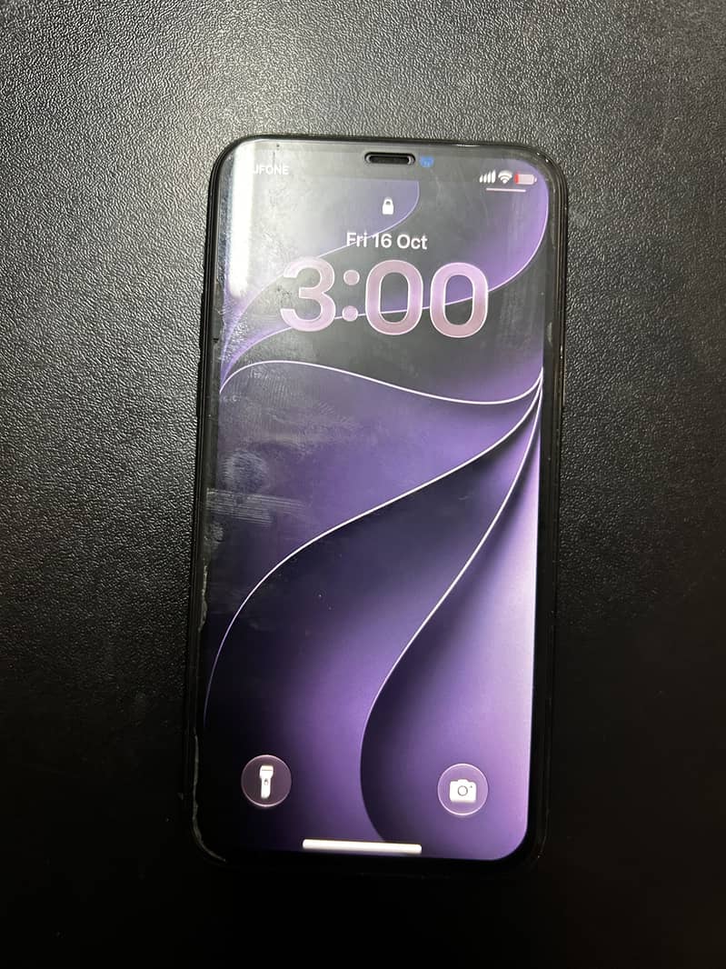 Apple iPhone 11 Pro 1