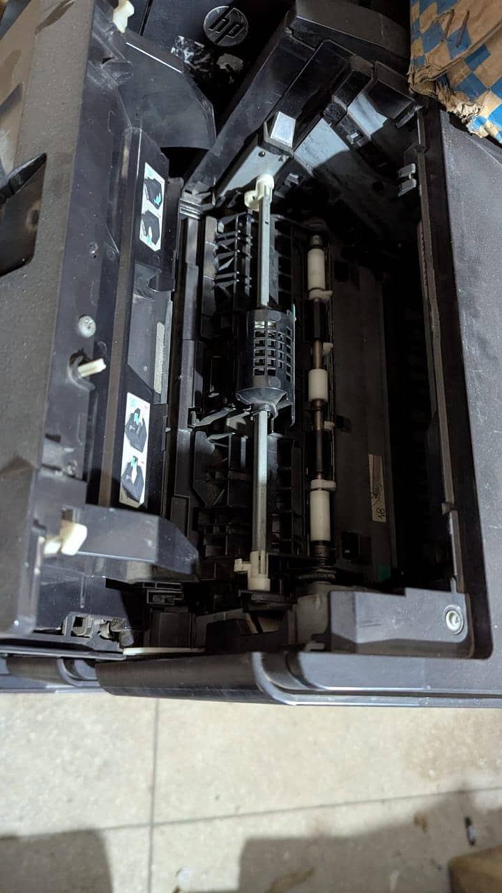 Hp Laser jet Printer 2