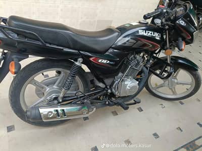 Suzuki 110s for sale 10 by 10 first hand 03006570112