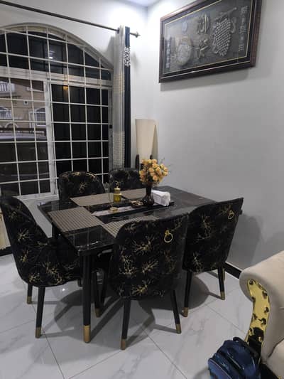 dinning table 6 seater
