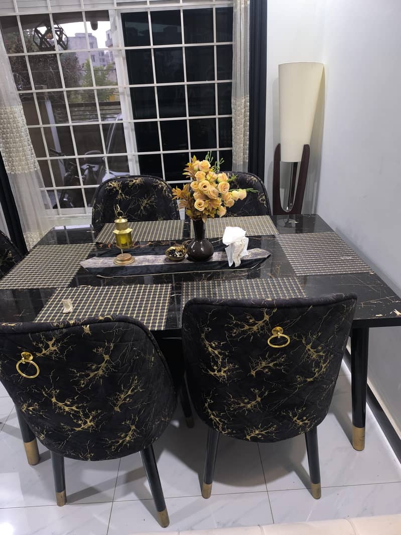 dinning table 6 seater 2