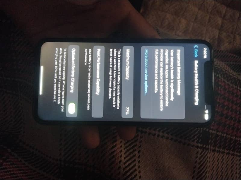 Apple iPhone X 4