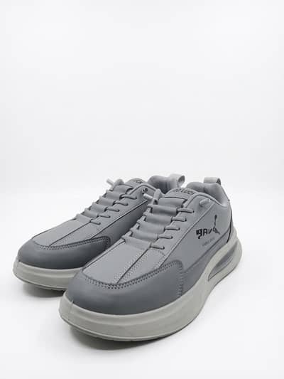 GOOD LUCK SHOES SIZE 39
