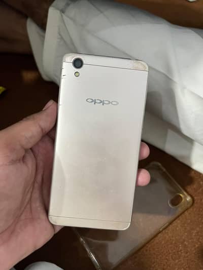 OPPO A37