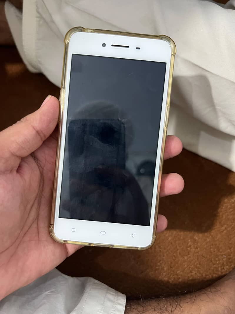 OPPO A37 2