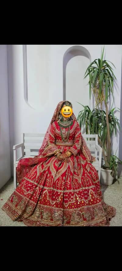 branded bridal lehenga for sale 75000