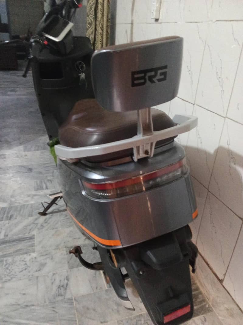 Best scooty 3