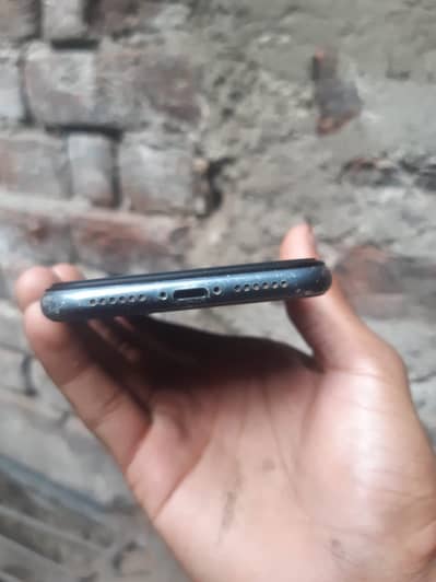 Apple iPhone XR