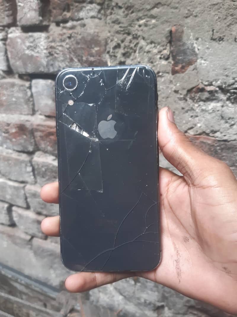Apple iPhone XR 3
