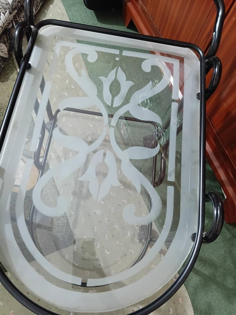Beautiful Tea Trolley 1