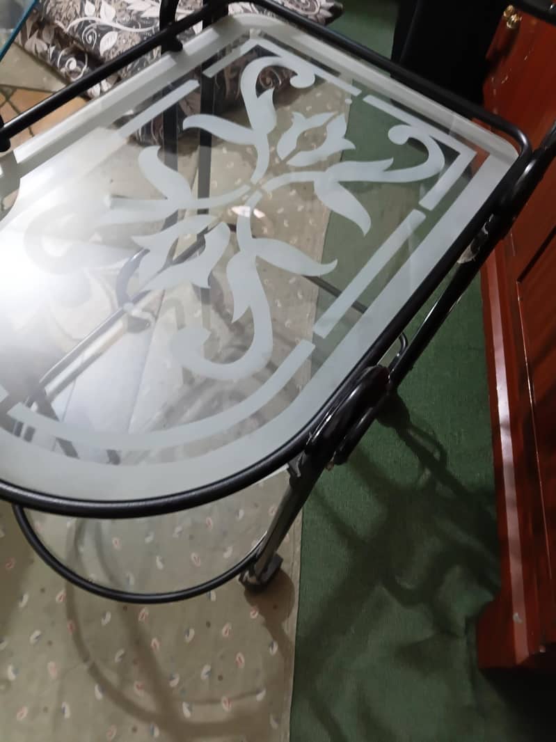 Beautiful Tea Trolley 2